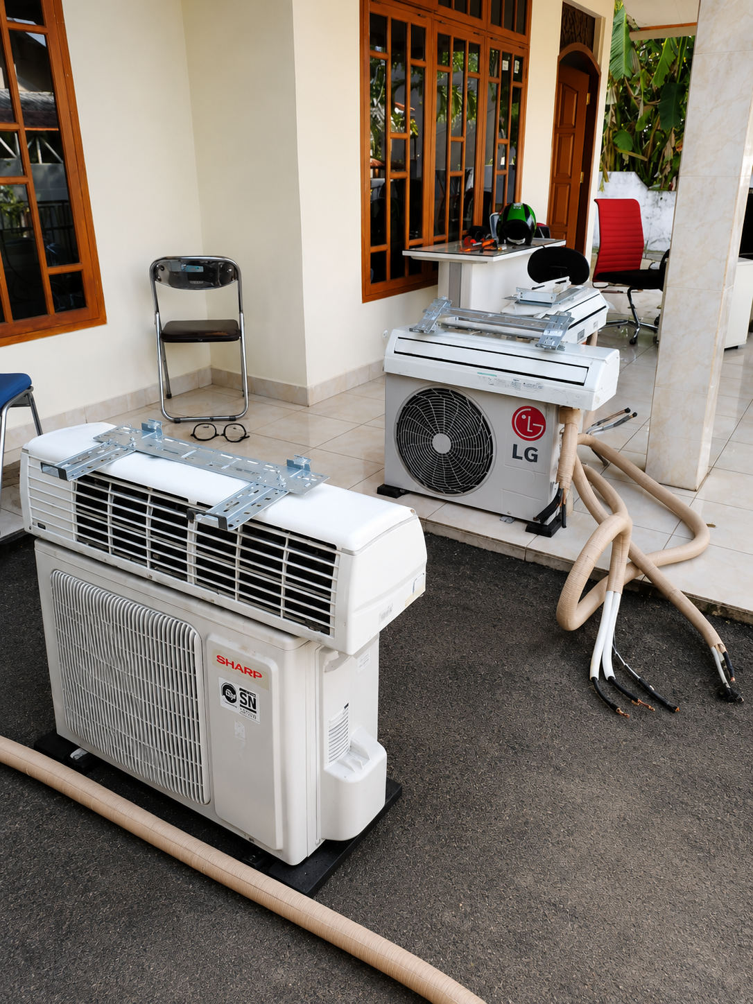 Safe AC uninstallation and reinstallation service in Chennai for home and office relocation